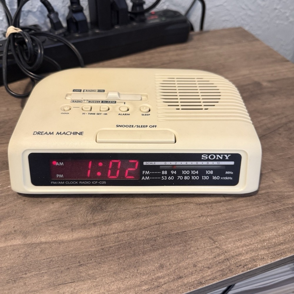 Vintage Sony Dream Alarm Clock Radio White #ICF-C25 Battery Backup 80's Retro